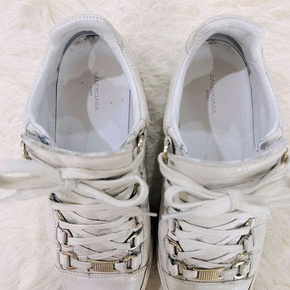 Authentic Balenciaga Pre-loved White Sneaker - Picture 2 of 9